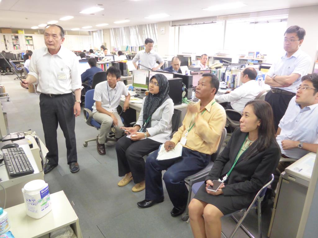 14th TC Attachment Training at the RSMC Tokyo