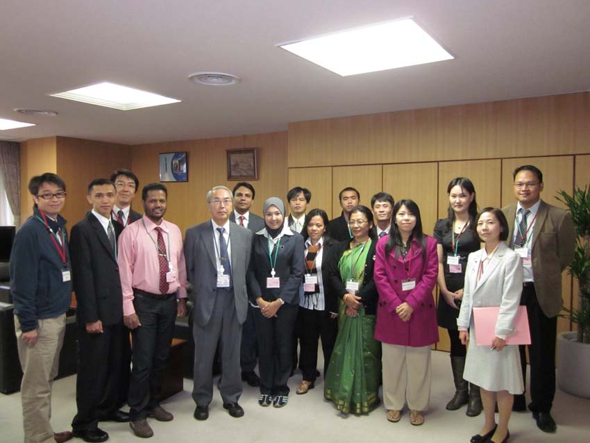 Participants on a courtesy visit