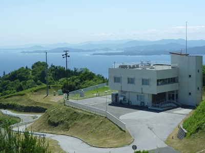 大気環境観測所（綾里）の様子