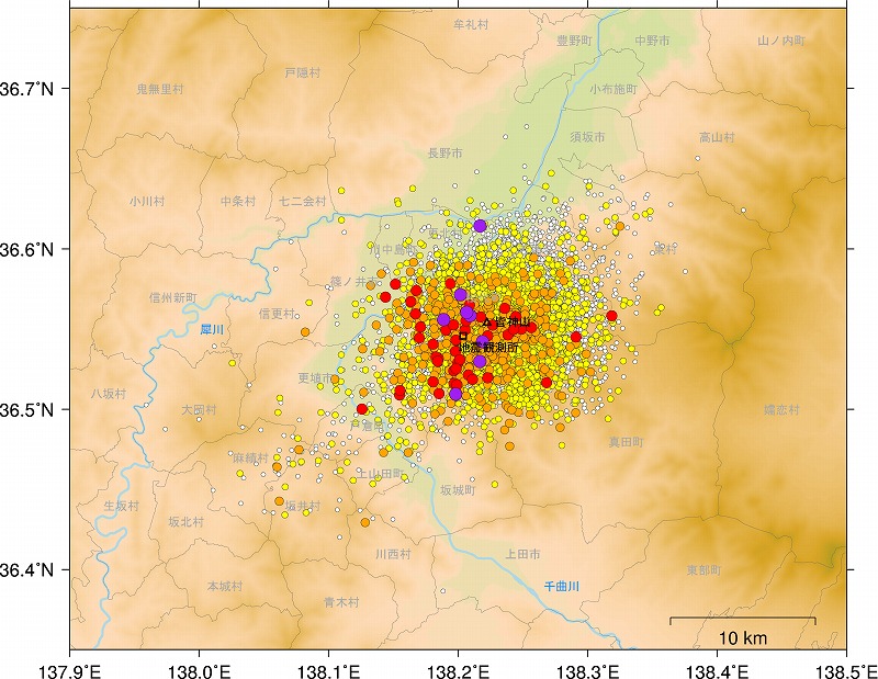 震央分布図